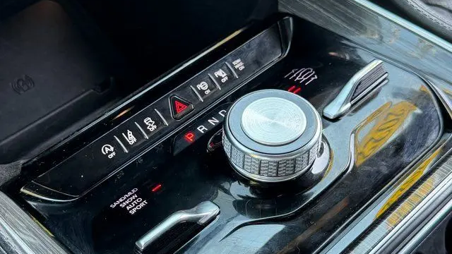 2022 Jeep Wagoneer Series II Carbide