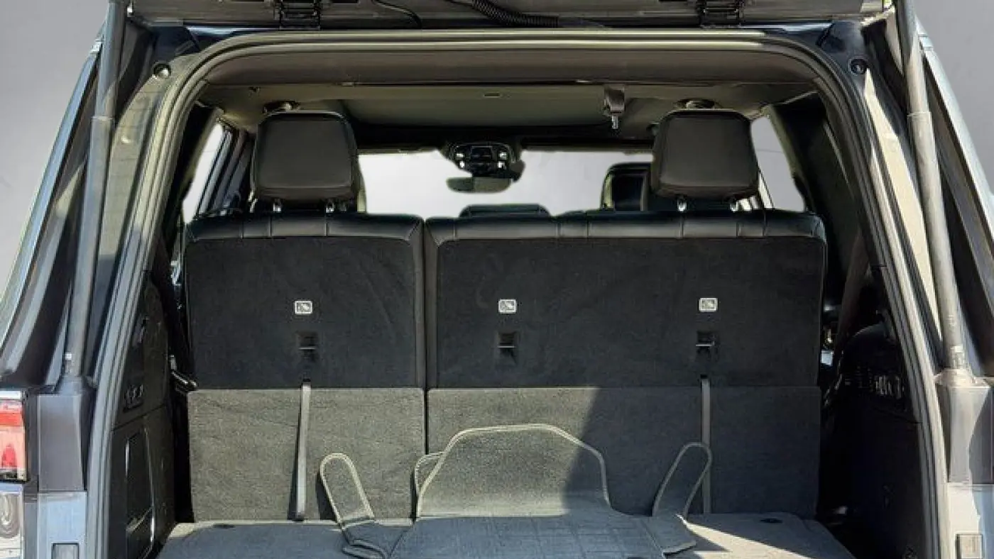2022 Jeep Wagoneer Series II Carbide