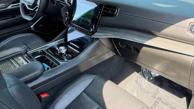 2022 Jeep Wagoneer Series II Carbide