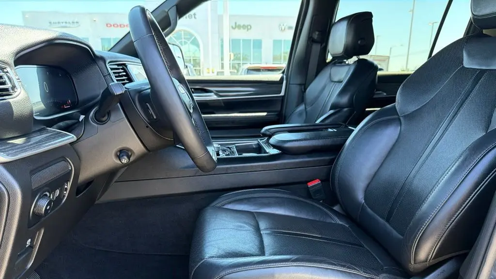 2022 Jeep Wagoneer Series II Carbide