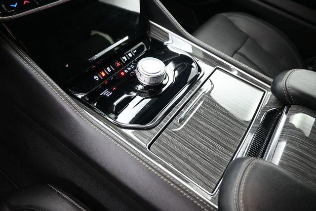 2022 Jeep Wagoneer - $29,995