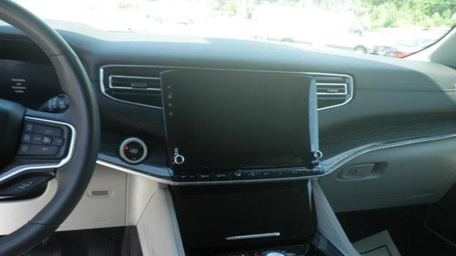 2022 Jeep Wagoneer Series II Carbide