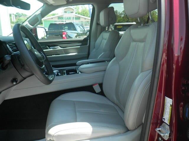 2022 Jeep Wagoneer - $35,985