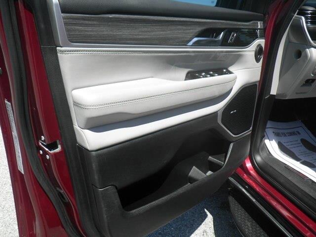 2022 Jeep Wagoneer - $35,985