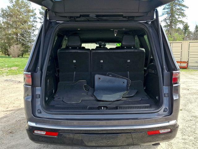 2022 Jeep Wagoneer - $44,988