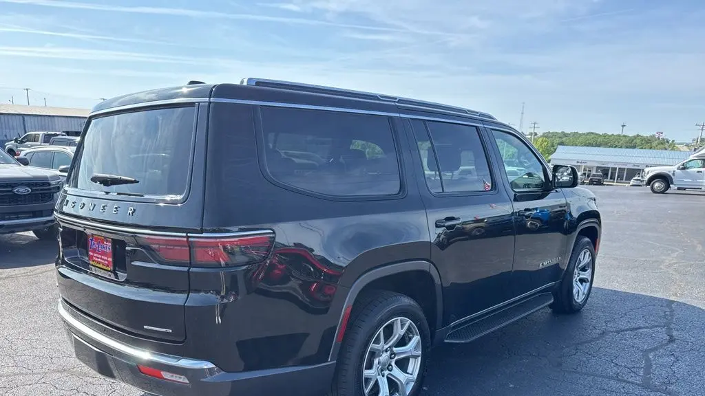 2022 Jeep Wagoneer Series II Carbide