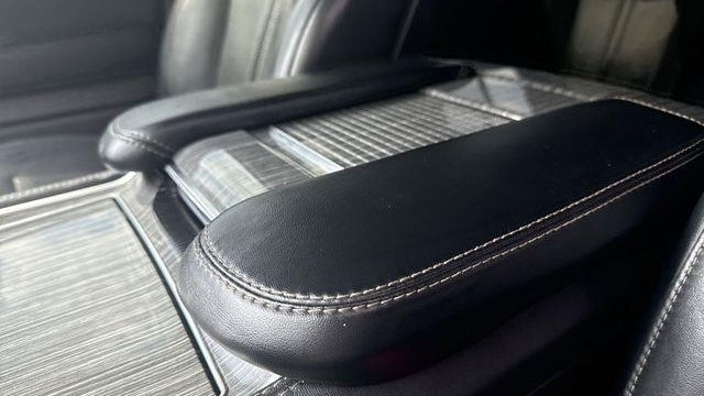 2022 Jeep Wagoneer Series II Carbide