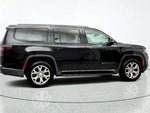 2022 Wagoneer Thumbnail 4