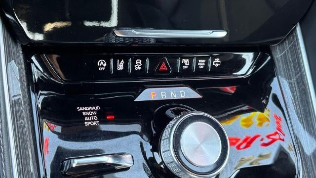 2022 Jeep Wagoneer Series II Carbide