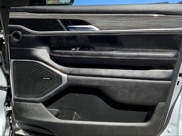 2022 Jeep Wagoneer - $34,999