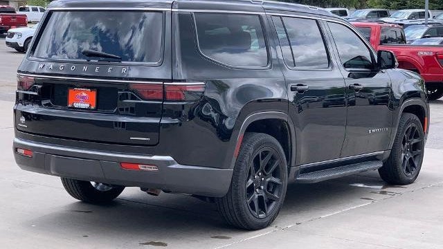 2022 Jeep Wagoneer Series II Carbide