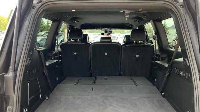2022 Jeep Wagoneer Series II Carbide