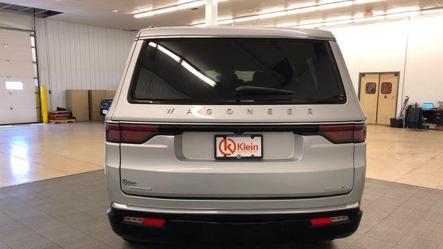 2022 Jeep Wagoneer Series II Carbide