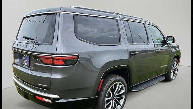 2022 Jeep Wagoneer Series II Carbide