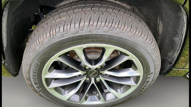 2022 Jeep Wagoneer Series II Carbide