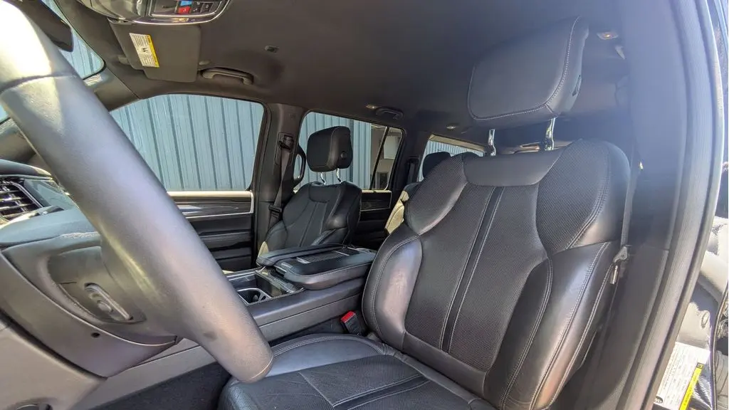 2022 Jeep Wagoneer Series II
