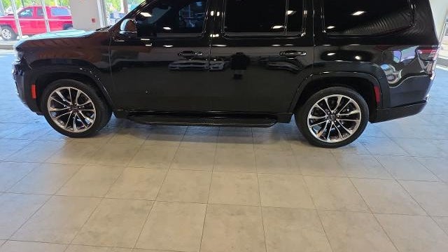 2022 Jeep Wagoneer Series II Carbide