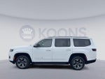 2024 Wagoneer Thumbnail 5