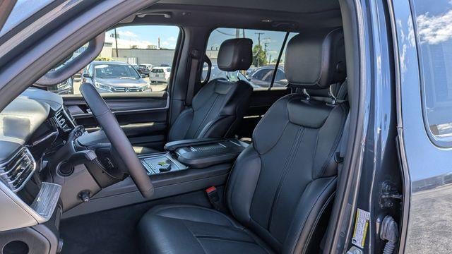 2023 Jeep Wagoneer Series III