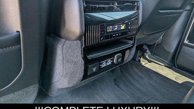 2023 Jeep Wagoneer Series III