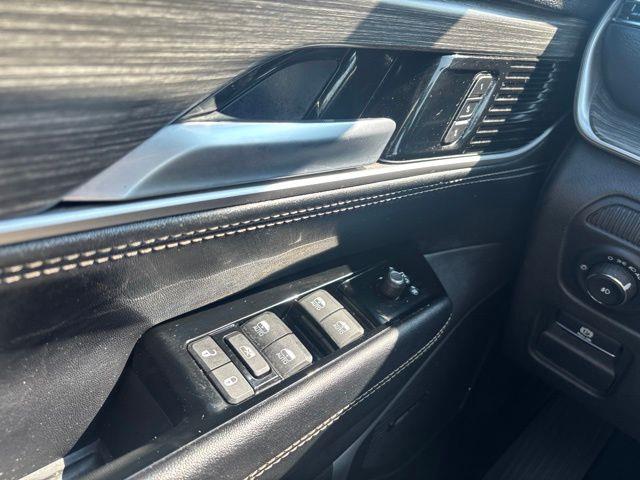 2024 Jeep Wagoneer - $40,425