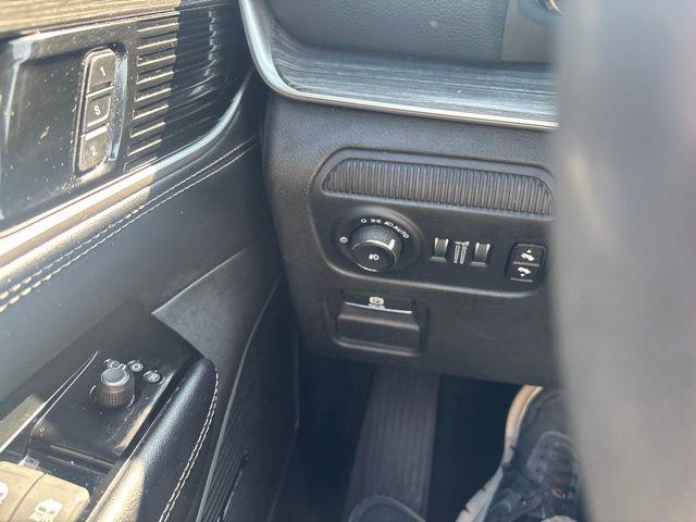 2024 Jeep Wagoneer - $40,425