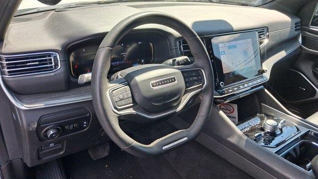 2023 Jeep Wagoneer Series III