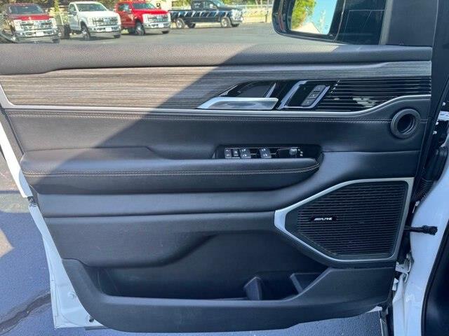 2023 Jeep Wagoneer - $40,000