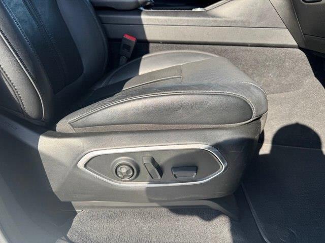 2023 Jeep Wagoneer - $40,000