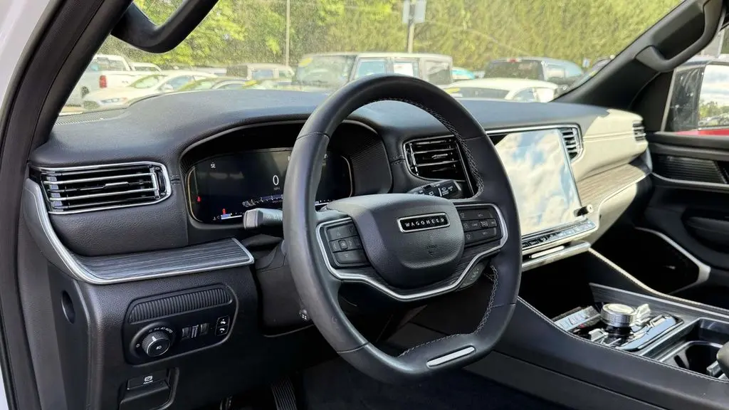 2023 Jeep Wagoneer Series III