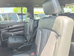 2023 Wagoneer Thumbnail 13