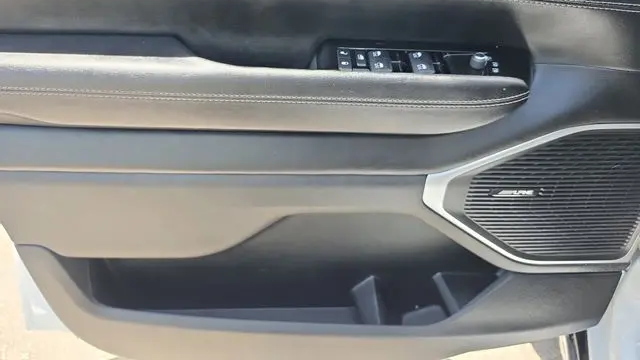 2023 Jeep Wagoneer Series III