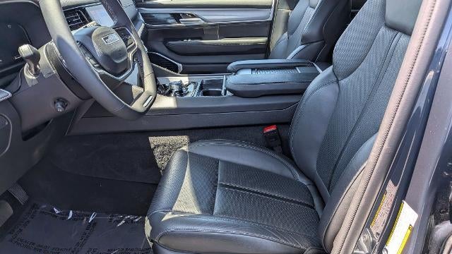 2025 Jeep Wagoneer Super