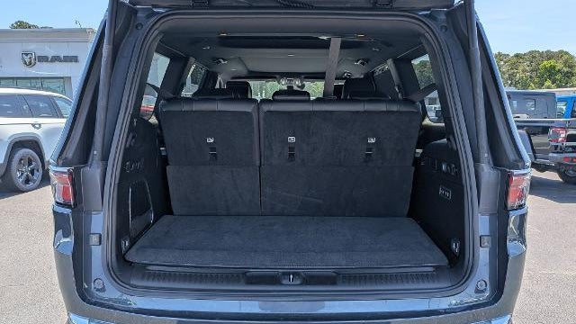 2025 Jeep Wagoneer Super