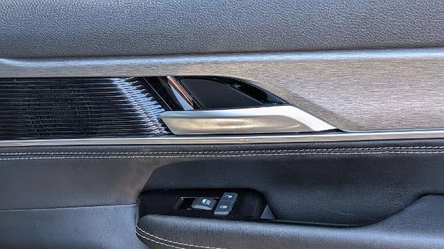 2025 Jeep Wagoneer Super