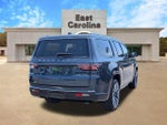 2025 Wagoneer Thumbnail 3