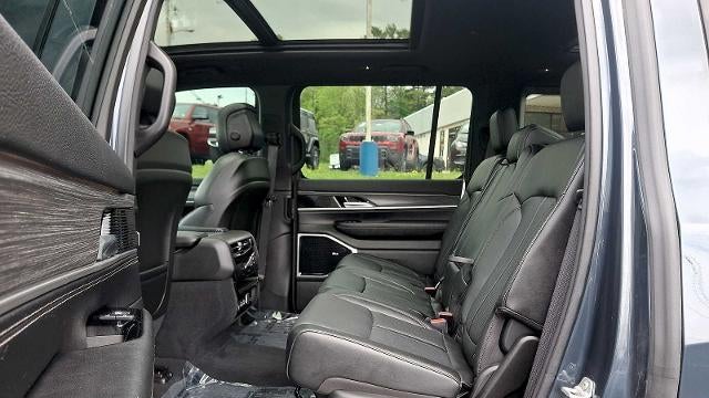 2023 Jeep Wagoneer Series III