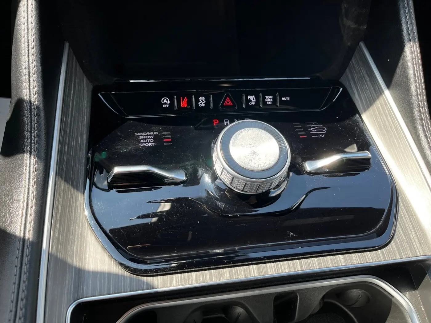 2024 Jeep Wagoneer