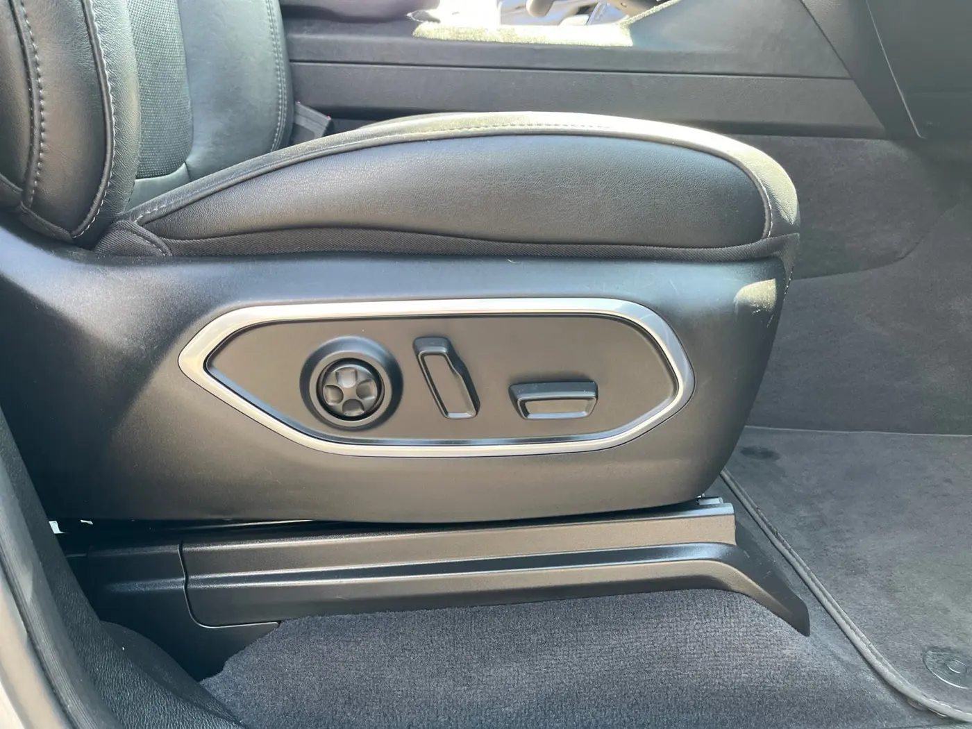 2024 Jeep Wagoneer