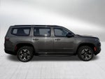 2024 Wagoneer Thumbnail 8