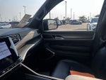 2024 Wagoneer Thumbnail 11