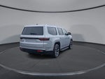 2024 Wagoneer Thumbnail 8