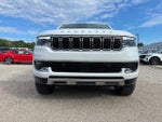 2023 Wagoneer Thumbnail 3