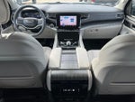 2023 Wagoneer Thumbnail 25