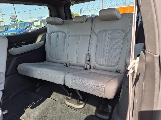 2025 Jeep Wagoneer - $57,995