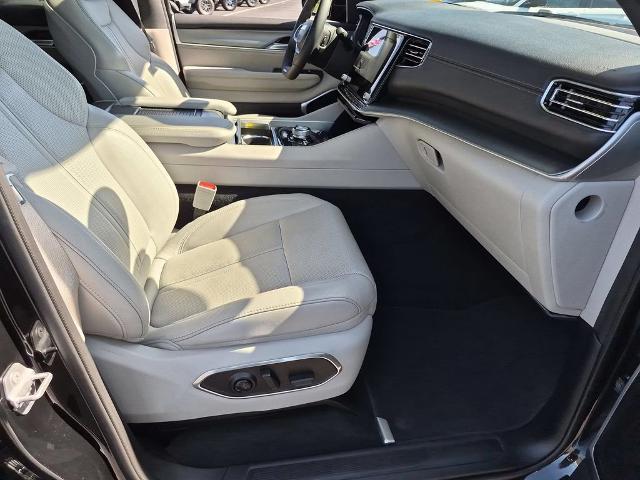 2025 Jeep Wagoneer - $57,995