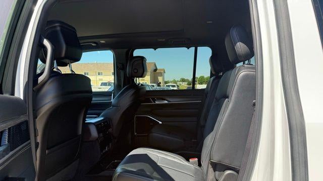 2024 Jeep Wagoneer Series III
