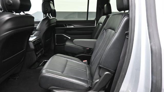 2024 Jeep Wagoneer Series III