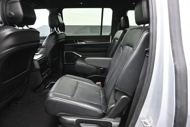2024 Jeep Wagoneer - $40,994