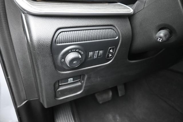 2024 Jeep Wagoneer - $40,994